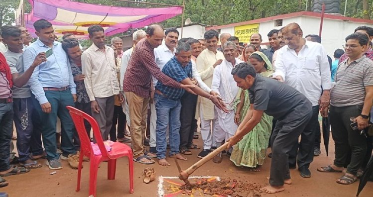 विधायक होने के नाते हर दुख-सुख में आपका साथ हूं- मंत्री अकबर