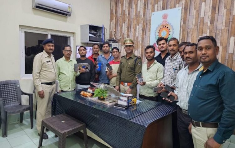 65 गुम मोबाइलों को पुलिस ने ढूंढकर की सफलता हासिल