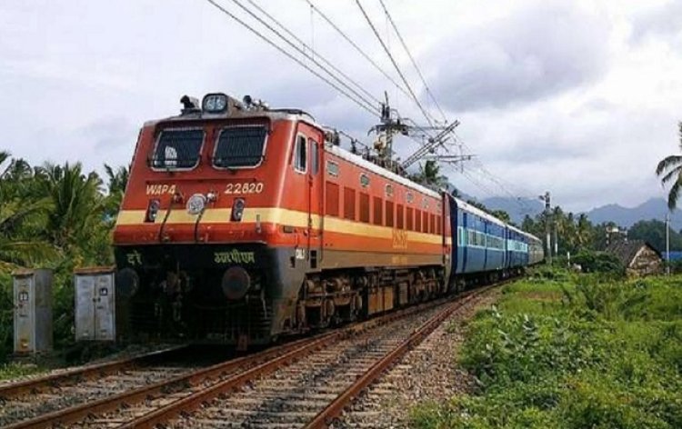 RAILWAY : गुदमा-आमगांव सेक्शन में तीसरी लाइन की गर्डर लॉन्चिंग, ट्रेनें रद्द