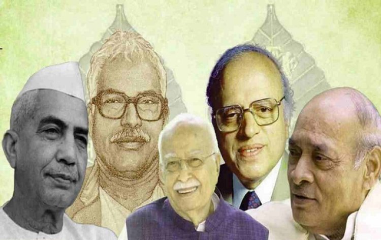 Bharat Ratna : राष्ट्रपति द्रौपदी मुर्मू ने पांच हस्तियों को किया भारत रत्न से सम्मानित..