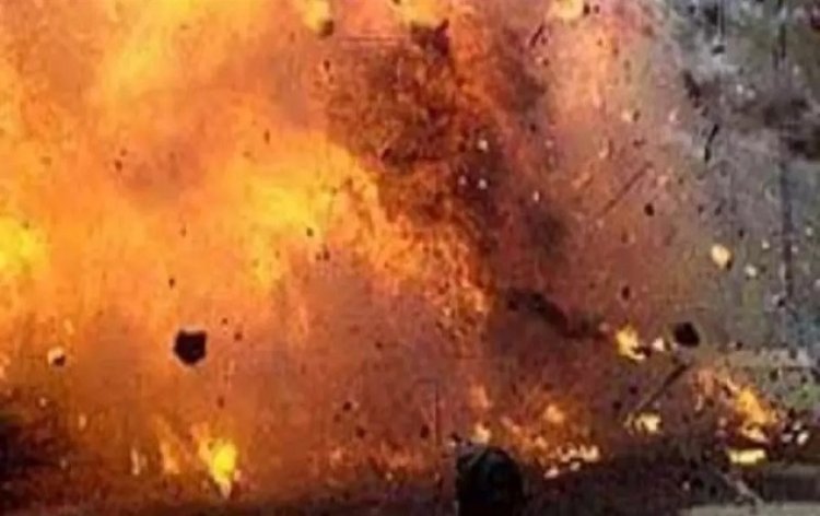 IED Blast : नक्सलियों के आईईडी के चपेट में आने से दो महिला घायल..