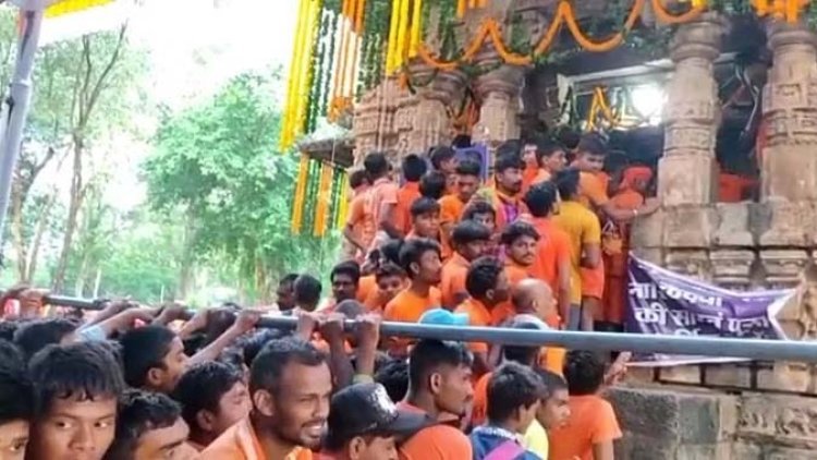 सावन के दूसरे सोमवार पर गूंजा 'हर-हर महादेव, बम-बम भोले