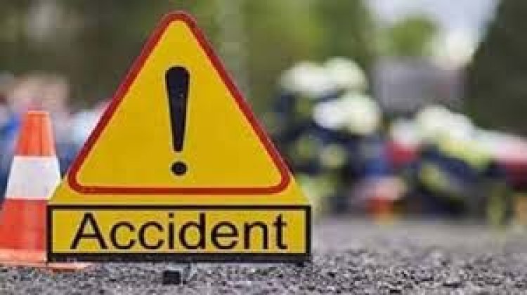 Accident: मजदूरों से भरी पिकअप पलटी, तीन की मौत..