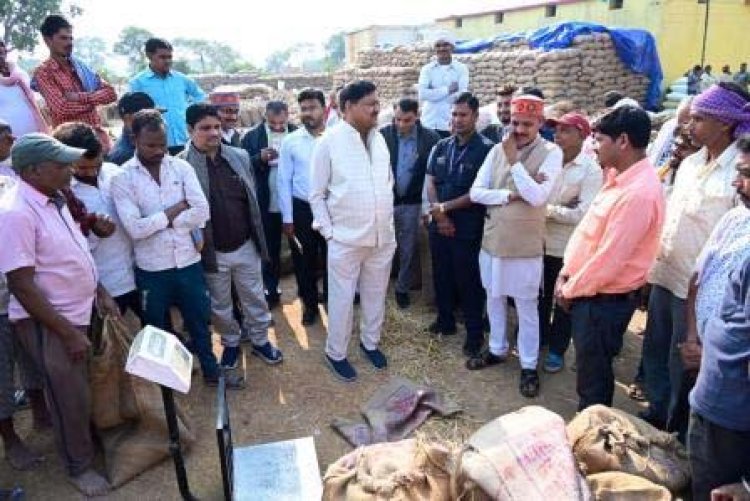 धान खरीदी केंद्रों का निरीक्षण..खाद्य मंत्री ने लिया जाएजा, कड़ी जांच के दिए निर्देश