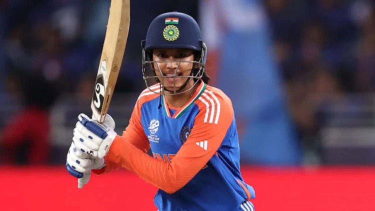 Smriti Mandhana ने रचा इतिहास, एक साल में इतनी सेंचुरी जड़ने वाली पहली महिला क्रिकेटर..