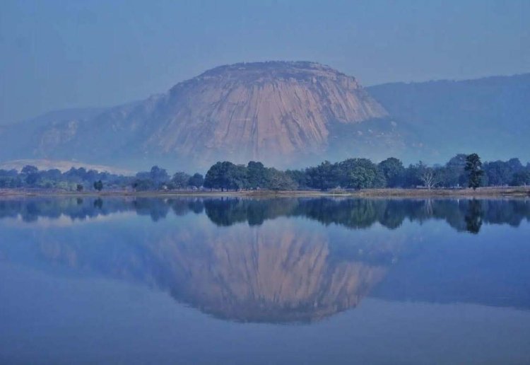 बड़ी उपलब्धि : मधेश्वर पहाड़ को मिला Golden Book of World Records में स्थान..