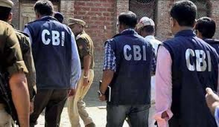 CBI ने 7 आरोपियों के खिलाफ 2000 पन्नों का चालान किया पेश..