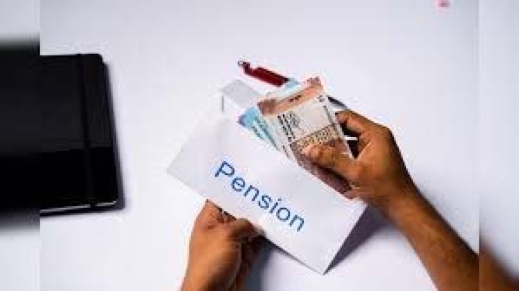 सरकार अब अस्थायी कर्मचारियों को भी देगी Pension